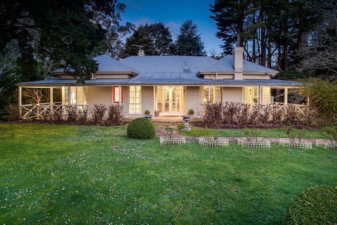 Moulton Park Homestead - Tourism Brisbane 5