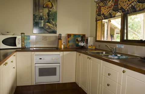 Banksia Park Cottages - Tourism Brisbane 4