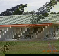 Rothbury Escape - Brisbane Tourism