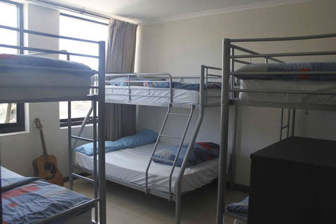 Dickson Backpackers - Brisbane Tourism 6