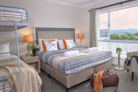 Panorama Jindabyne - Tourism Brisbane 0