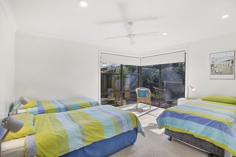 Tuscan Waterfront, 1/213 Soldiers Point Road - Tourism Brisbane 6