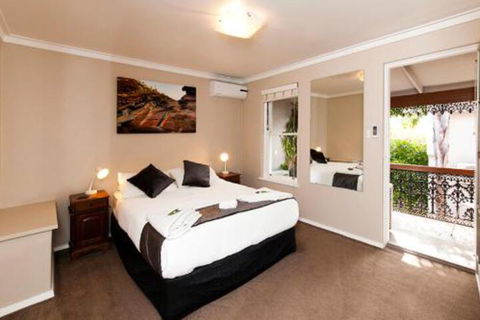 Park Terrace 1 - Tourism Brisbane 0