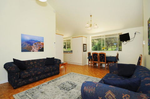 Jilba - Tourism Brisbane 3