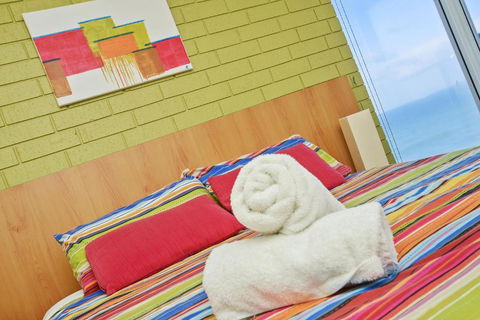 South Seas Beachfront Apartments - Tourism Brisbane 3