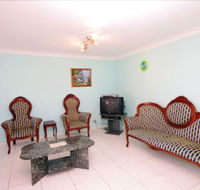 Pelican Place - Brisbane Tourism