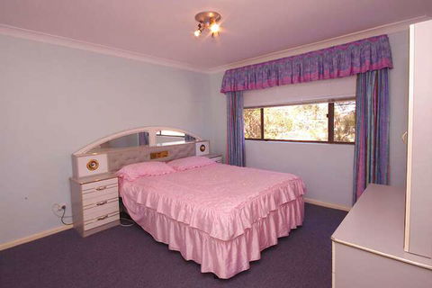 Pelican Place - Brisbane Tourism 5
