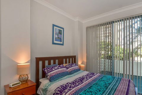 Ocean Palms - Brisbane Tourism 3