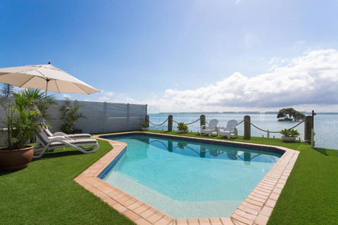 Moreton Bay Beach Lodge - Brisbane Tourism 1