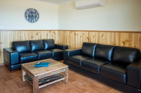 Ceduna Shelly Beach Caravan Park - Brisbane Tourism 1