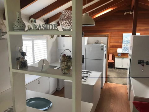 Mollymook Fantastic Holiday House - Tourism Brisbane 1