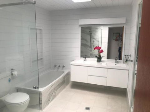 Mollymook Fantastic Holiday House - Tourism Brisbane 4
