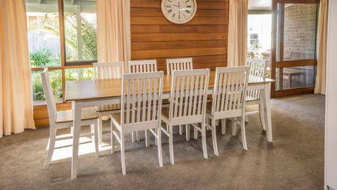 Mollymook Fantastic Holiday House - Tourism Brisbane 5