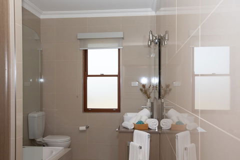 Blueberry Hills On Comleroy - Tourism Brisbane 1