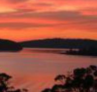 A Lakehouse Escape - Brisbane Tourism