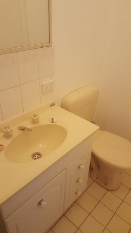 Tingle All Over Budget Accommodation - Brisbane Tourism 5