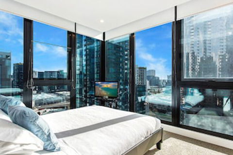 MJ Shortstay Southbank Grande Apartments - Tourism Brisbane 0