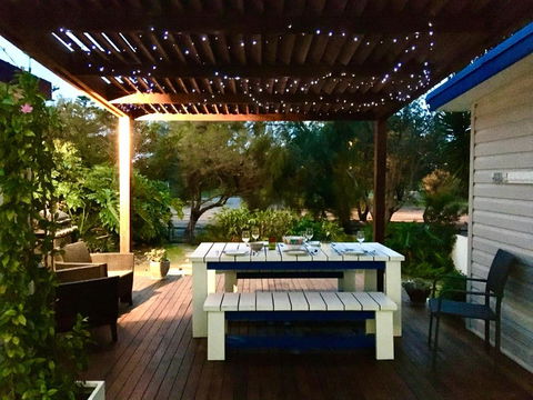 SHELLHARBOUR BEACH COTTAGE 1 Minute Walk To Beach Flags In Summer - Tourism Brisbane 6