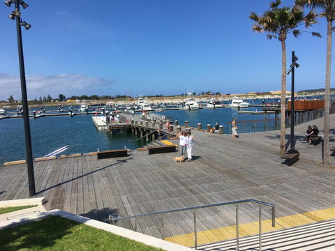 SHELLHARBOUR BEACH COTTAGE 1 Minute Walk To Beach Flags In Summer - Tourism Brisbane 2
