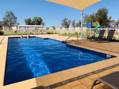 Waikerie Holiday Park - Brisbane 4u 6