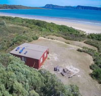 Cloudy Bay Cabin - Brisbane 4u