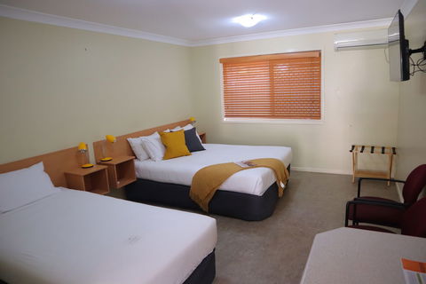 Country Roads Motor Inn Gayndah Qld - Tourism Brisbane 6