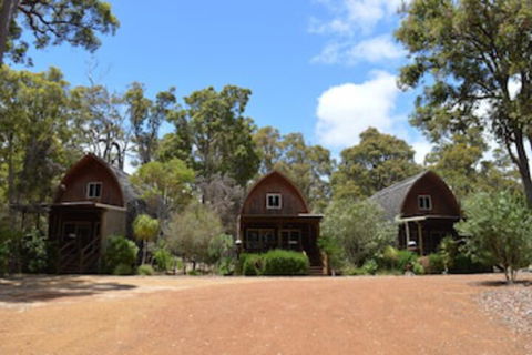 Jarrah Glen Cabins - Tourism Brisbane 0