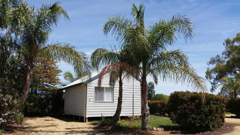 Sunset Villas Cobram - Brisbane Tourism 3