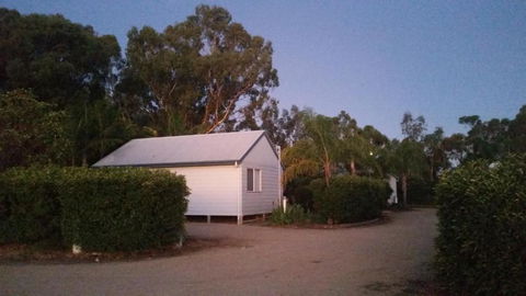 Sunset Villas Cobram - Brisbane Tourism 4