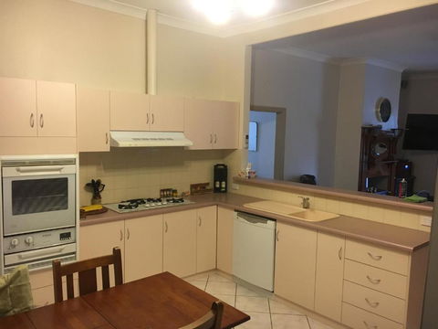 Jasons Place - Tourism Brisbane 0