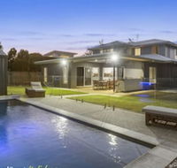 Ebony Rose Tweed Coast Holidays - Tourism Brisbane