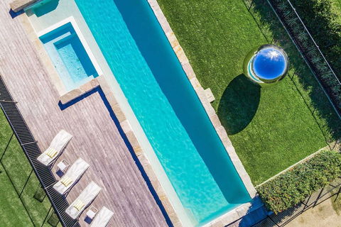 A PERFECT STAY - Villa St Helena - Tourism Brisbane 1