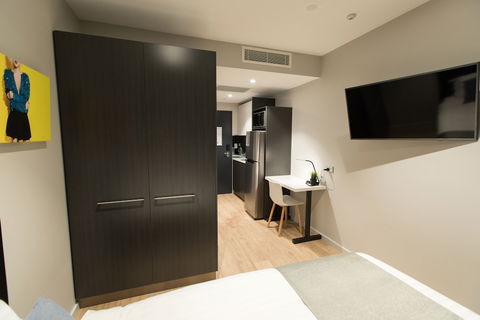 Studio 8 Residences - Adults Only - Tourism Brisbane 3