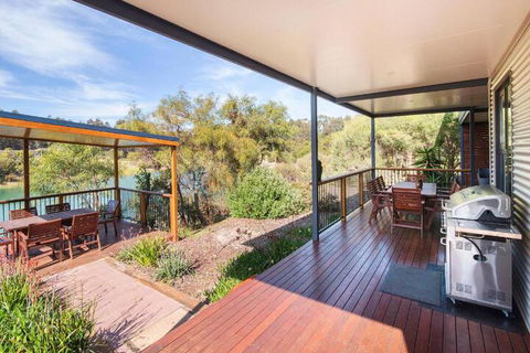 Wirraway Luxury Chalet - Tourism Brisbane 5