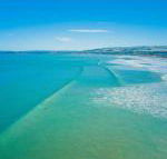 Tahren Beachfront Shack - Brisbane Tourism