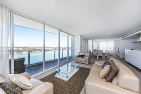 Bridgepoint 1005 - Tourism Brisbane 0