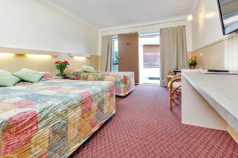 MAS Country Jackie Howe Motel - Tourism Brisbane 4