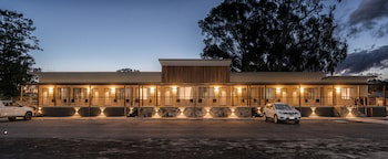 New Crossing Place Motel & Apartments - Brisbane Tourism 4