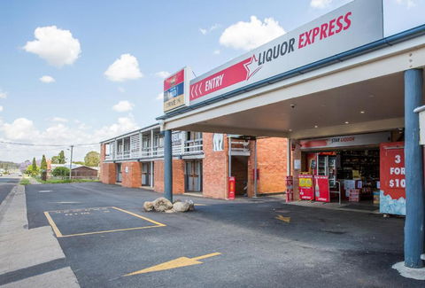 The Australian Hotel Murgon - Brisbane Tourism 1