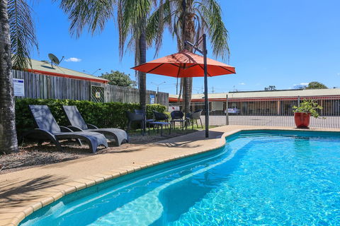 Clermont Country Motor Inn - Tourism Brisbane 3