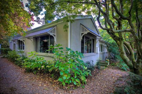 Finchley - Tourism Brisbane 0