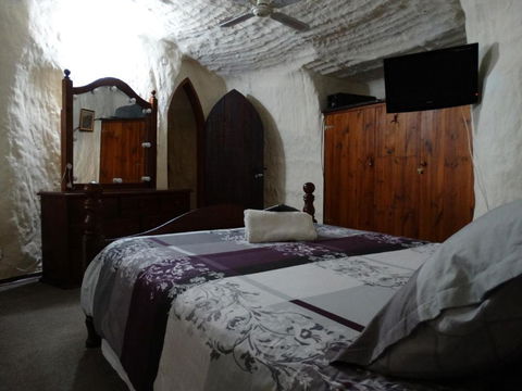 Dis Place - Tourism Brisbane 1