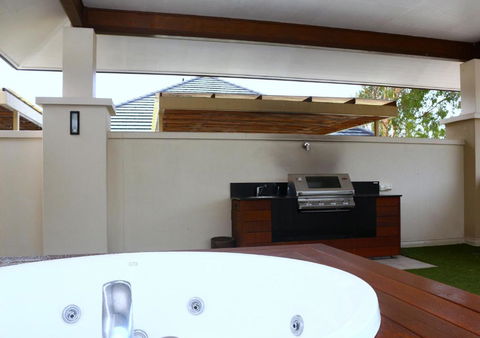 Private Sea Temple Penthouse 422.423 - Tourism Brisbane 2