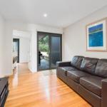 Inn Off The Reef - Tourism Brisbane 1