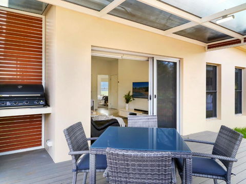 Ironbark Villa 6 - Brisbane Tourism 3