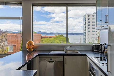 Scarletts By Salamanca - Tourism Brisbane 6