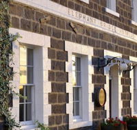 Elephant Bridge Hotel - Brisbane 4u
