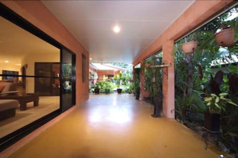 Hacienda Cooya Beach - Brisbane Tourism 2