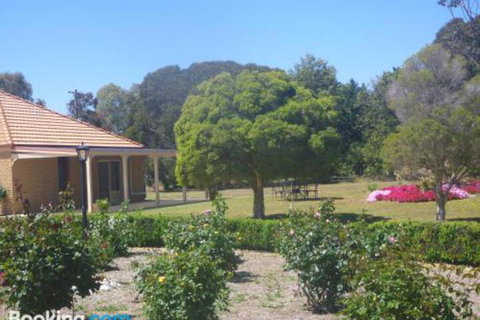 Fairways Bed & Breakfast At Jerilderie - Tourism Brisbane 3