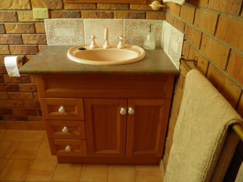 Coucals Cottage - Tourism Brisbane 3
